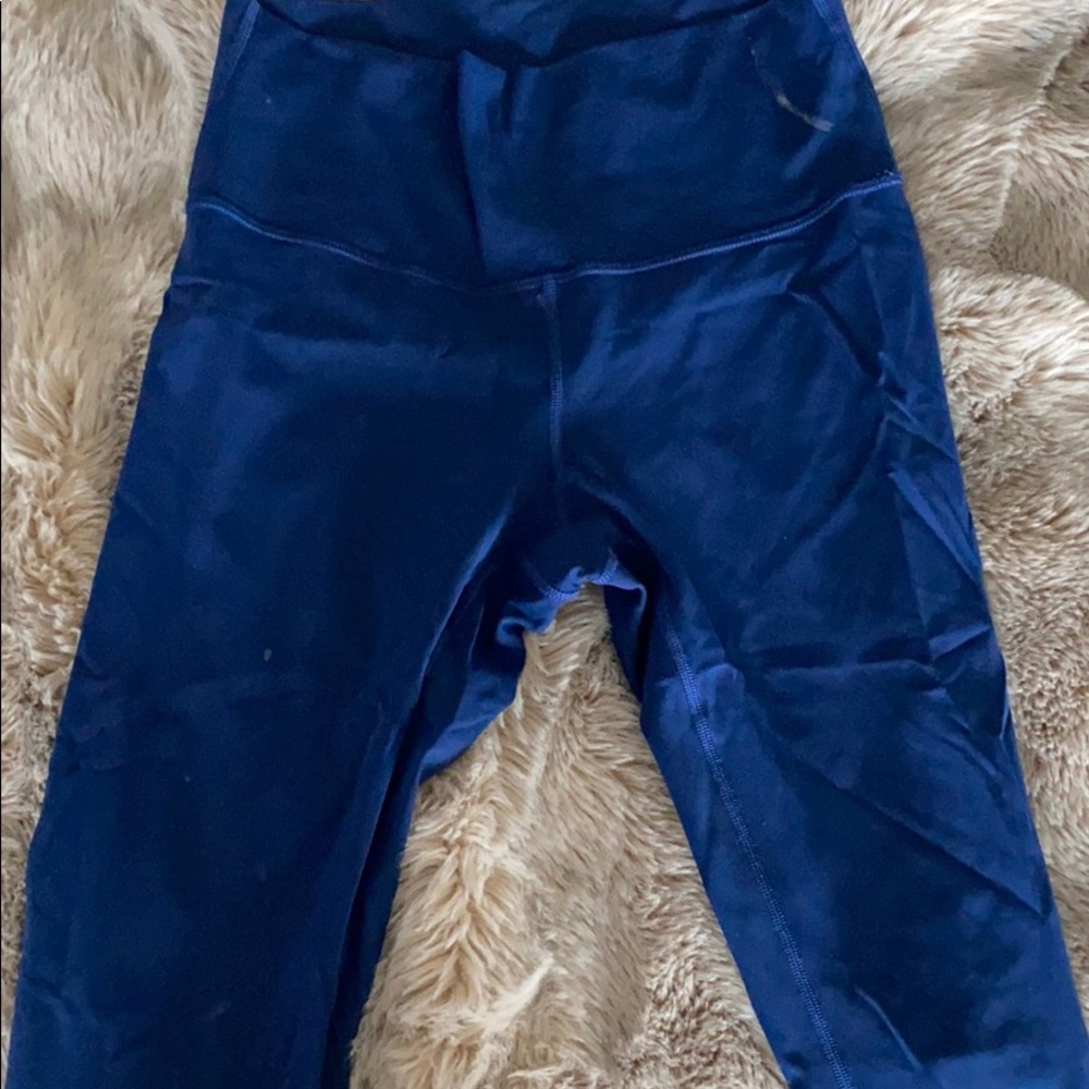 Lulu align knee length legging